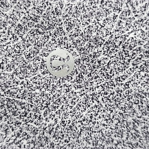 Lululemon Capri Leggings Sz 4 - Picture 3 of 4